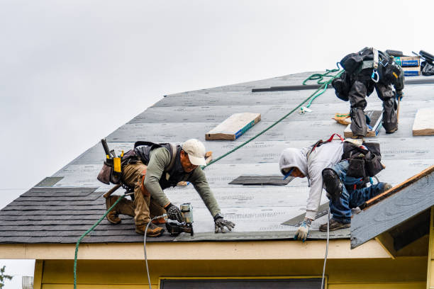 Professional Gutter Installation technician working in Fremont, WI